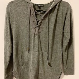 Hoodie Tie Up Longsleeve